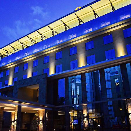 Doubletree By Hilton Nairobi Ξενοδοχείο Εξωτερικό φωτογραφία