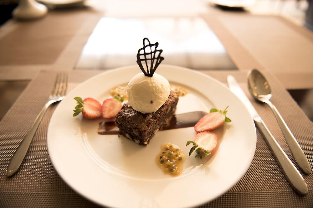 Doubletree By Hilton Nairobi Ξενοδοχείο Εξωτερικό φωτογραφία