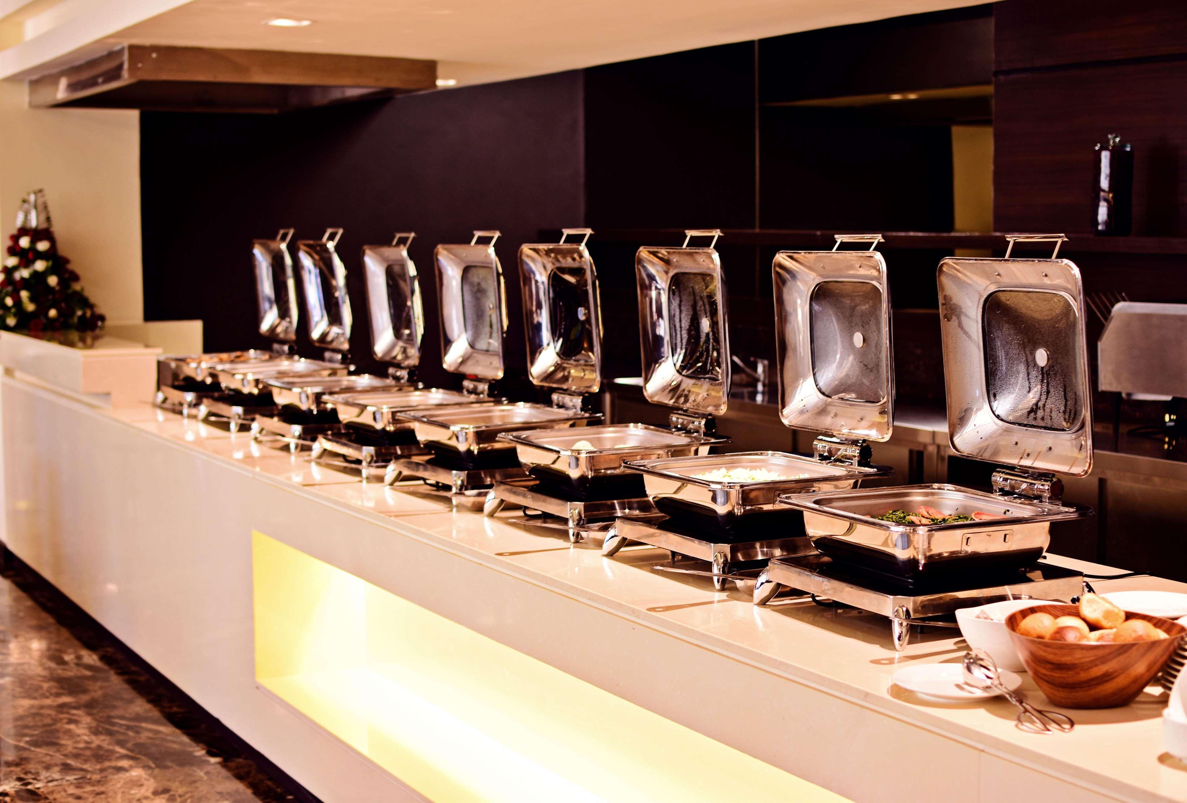 Doubletree By Hilton Nairobi Ξενοδοχείο Εξωτερικό φωτογραφία